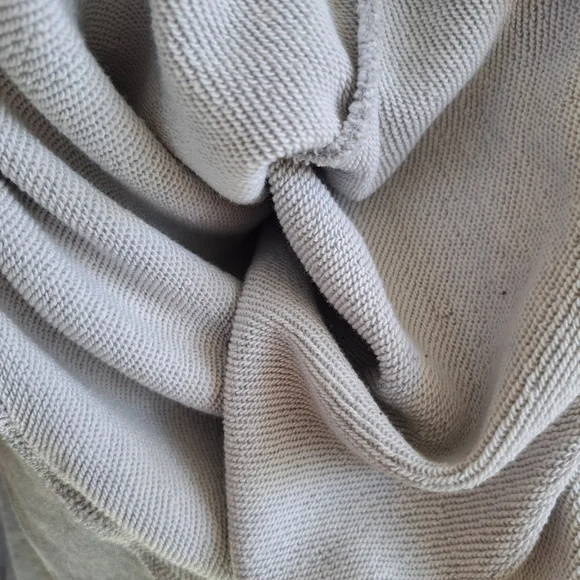 😃ADIDAS HOODIE - Picture 3 of 6